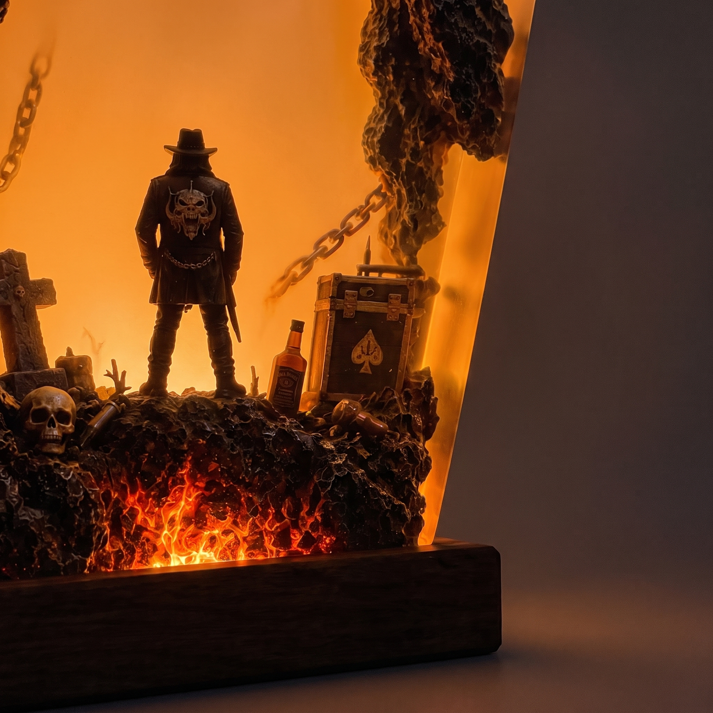 Motorhead Resin Lamp